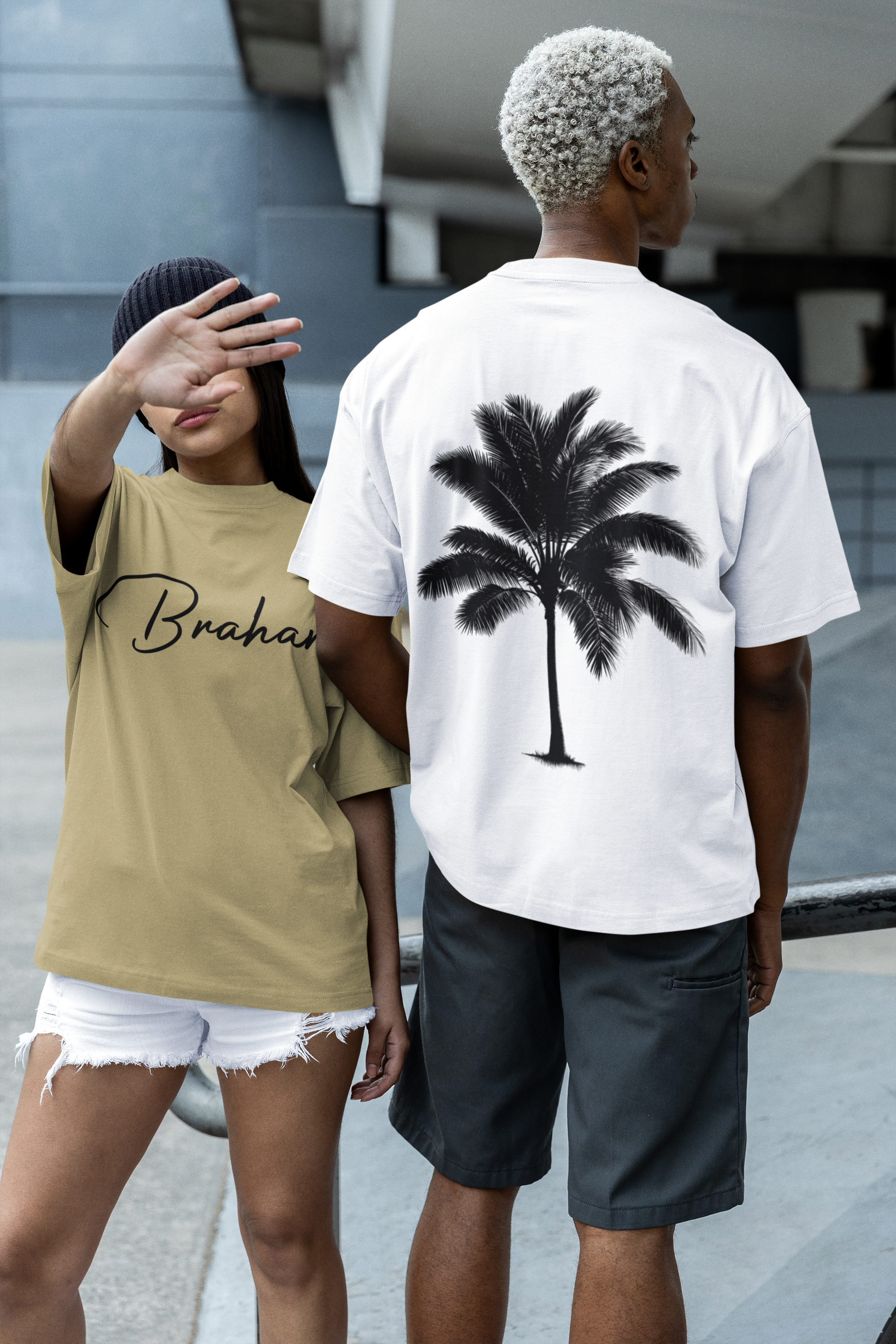 Oversize T-Shirt ‚Palm Whisper‘ – Minimalistisches Design & maximaler Komfort